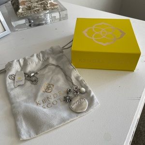 Kendra Scott Silver Cancer Zodiak Necklace